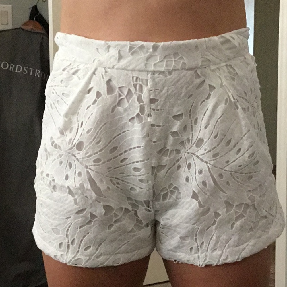 Princess Polly white patterned shorts